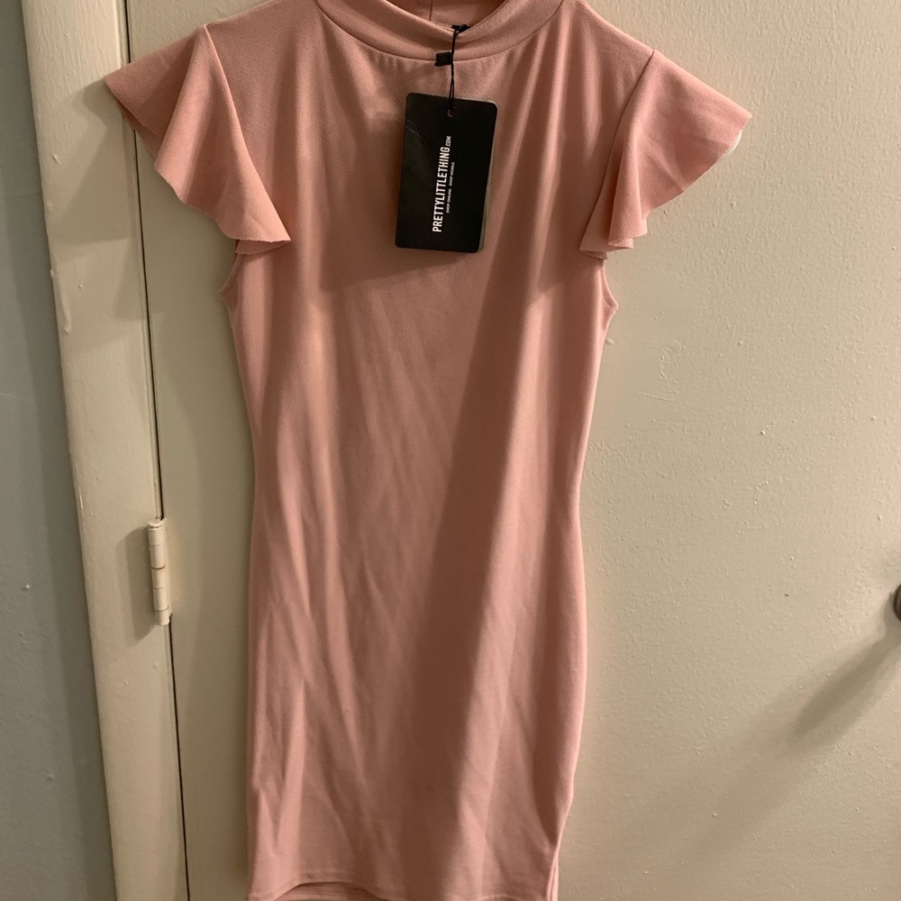 Prettylittlething size 8, tags still on